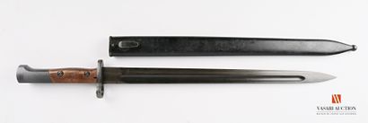 Baïonnette belge modèle 24-30, lame bronzée...