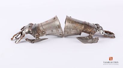 Gantelets, en paire, petite taille, fabrication...