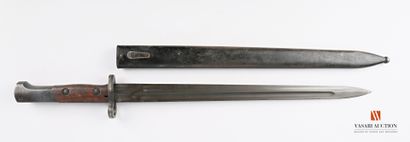 Baïonnette belge modèle 24-30, lame bronzée...