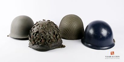 Armée française : casques lourds modèle 51,...