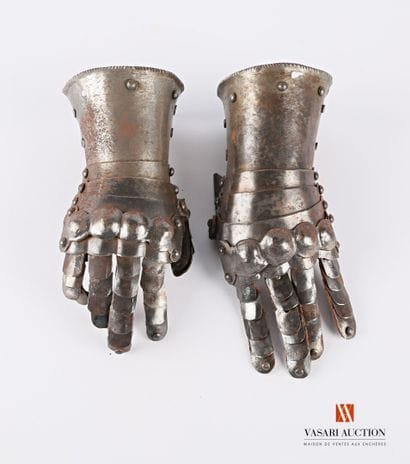 Gantelets, en paire, petite taille, fabrication...