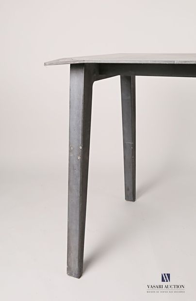 PASSANITI Francesco (born in 1952)

Table...