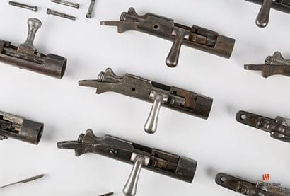 Éléments de fusil règlementaire 1866 ou 1866-74,...