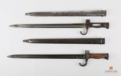 Baïonnette modèle 1892, plaquettes bois,...