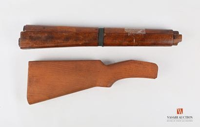 Crosse nue de fusil MAS 36, deux bas de garde...