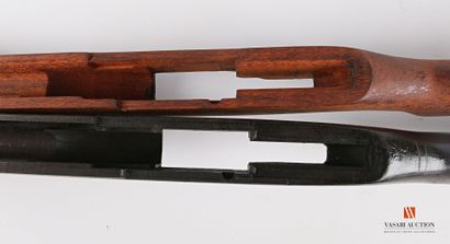 Crosse nue de fusil US GARAND M1, usures,...
