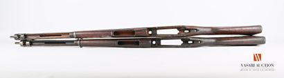 Crosse de fusil MAUSER 98, complète avec...