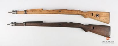 Crosse de fusil MAUSER 98 k, complète avec...