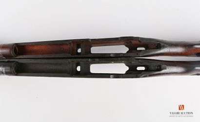 Crosse de fusil type MAUSER 98 k, complète...