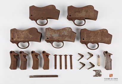 Éléments de fusil système MARTINI-HENRY,...
