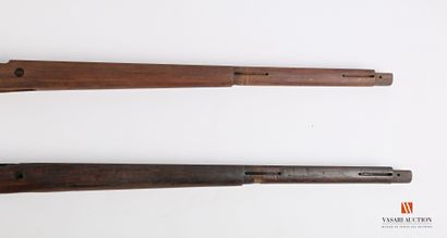 Crosse nue de fusil MAUSER type 98, usures,...