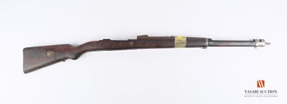 Crosse de fusil MAUSER 98, complète avec...
