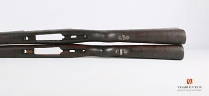Crosse de fusil MAUSER, complète avec garde...
