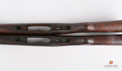 Crosse de fusil type MAUSER 98 k, complète...