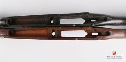 Crosse de fusil type MAUSER 98 k, complète...