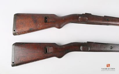 Crosse de fusil type MAUSER 98 k, complète...