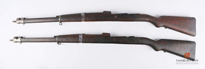 Crosse de fusil MAUSER, complète avec garde...