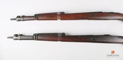Crosse de fusil type MAUSER 98 k, complète...