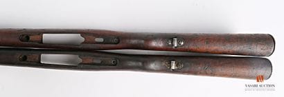 Crosse de fusil MAUSER, complète avec garde...