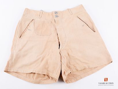 Short Afrika Korps, toile sable, deux poches...