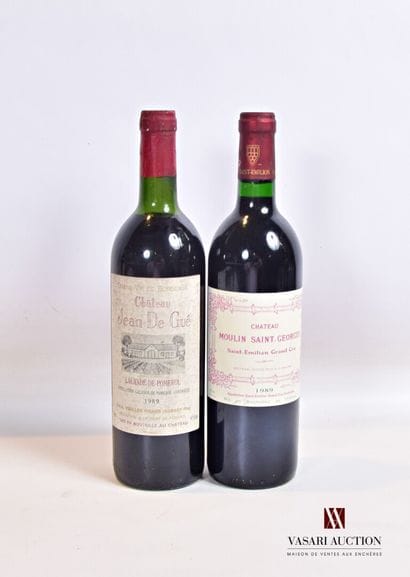 Lot of 2 bottles including :

1 bottle Château...