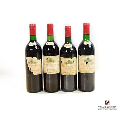 4 bottles SAINT ESTÈPHE St Estèphe 1990

	Faded,...