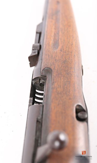 CATEGORY B - Weapon subject to prefectural...