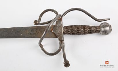 Dagger said Hand-left, engraved blade 30...