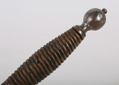 Knife-dagger, blade 17 cm, engraved with...