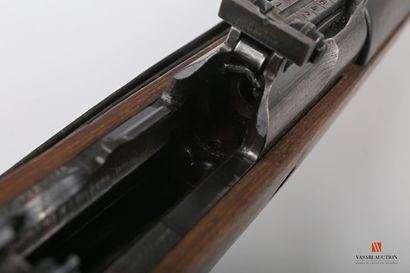 CATEGORY B - Weapon subject to prefectural...