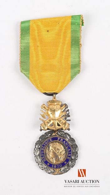 Military medal, token 27 mm, mobile bélière,...