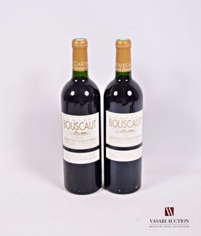2 Bouteilles	Château BOUSCAUT	 Graves GCC	

	1...