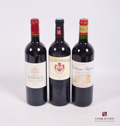 Lot of 3 bottles including :

1 Bottle Château...