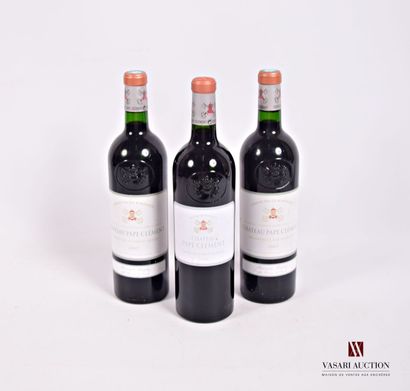 3 Bottles Château PAPE CLÉMENT Graves GCC

	1...