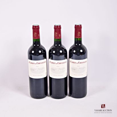 3 Bouteilles	L'ESPRIT DE CHEVALIER	Graves	2007

	Et....