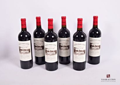 6 Bottles Château PICQUE CAILLOU Graves 2004

	Et.:...