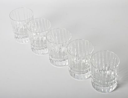 BACCARAT
Five crystal goblets, 