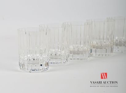 BACCARAT
Five crystal goblets, 