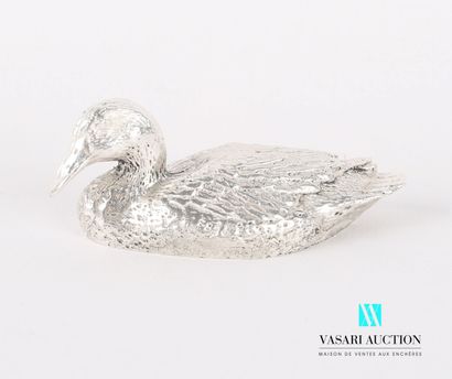 Silver subject representing a duck.
Weight...