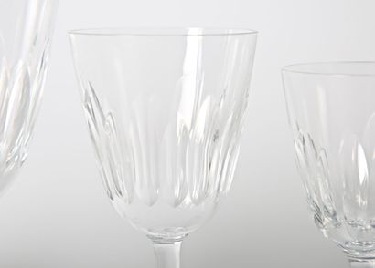 BACCARAT
Cut crystal dinner service Cassino...