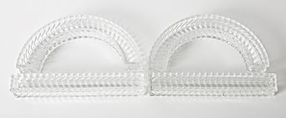 BACCARAT
Table top in molded crystal pressed...