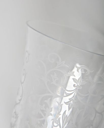 BACCARAT
Lot including two crystal vases...
