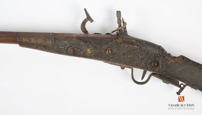 Moukala, canon à pans puis ronds de 116 cm,...