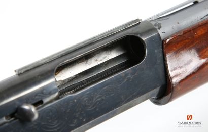 Fusil de chasse semi-automatique REMINGTON...