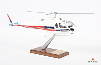 Maquette officielle EUROCOPTER de l'hélicoptère...