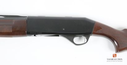 Fusil de chasse semi-automatique STOEGER...
