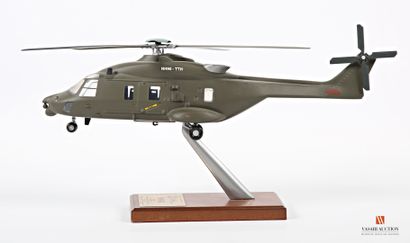 Maquette officielle NHI Industry de l'hélicoptère...