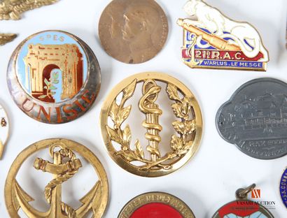 Insigne de béret des Troupes de marine, insigne...