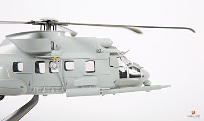 Maquette officielle EUROCOPTER de l'hélicoptère...