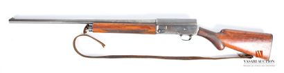 Fusil de chasse semi-automatique Browning...
